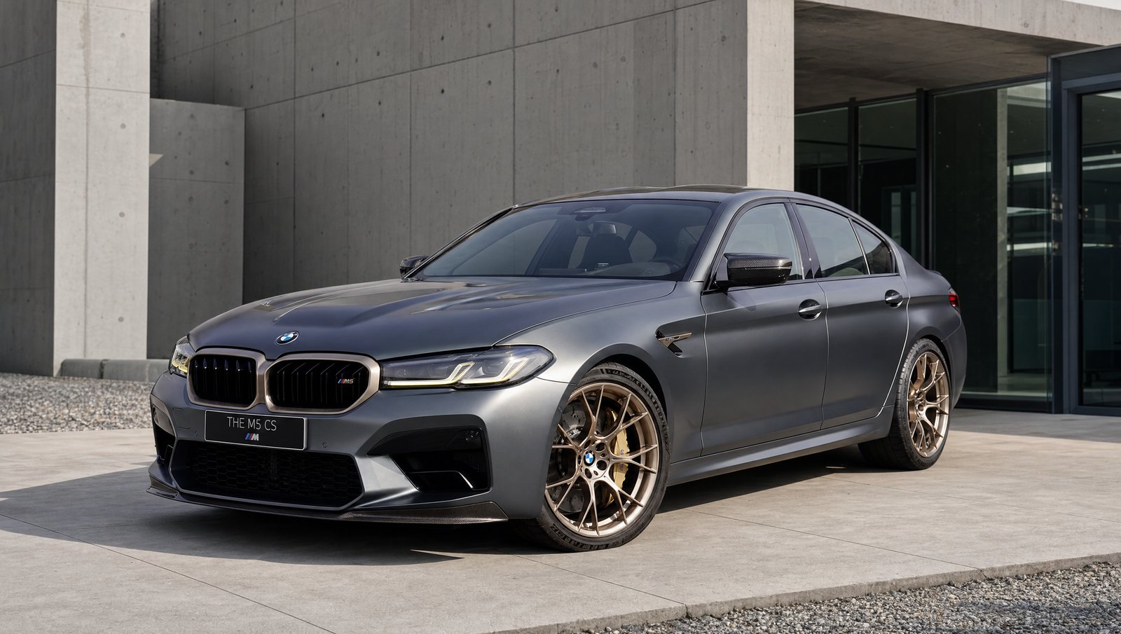 2022 BMW M5 CS